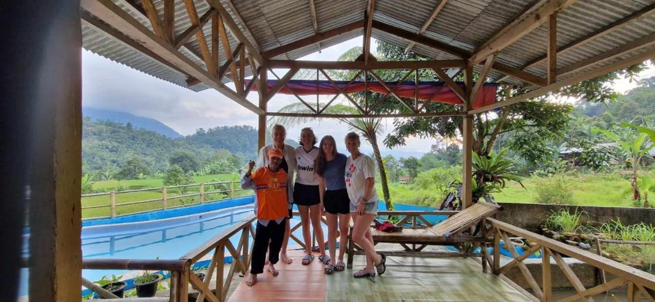 De Salak Homestay Bogor Bagian luar foto