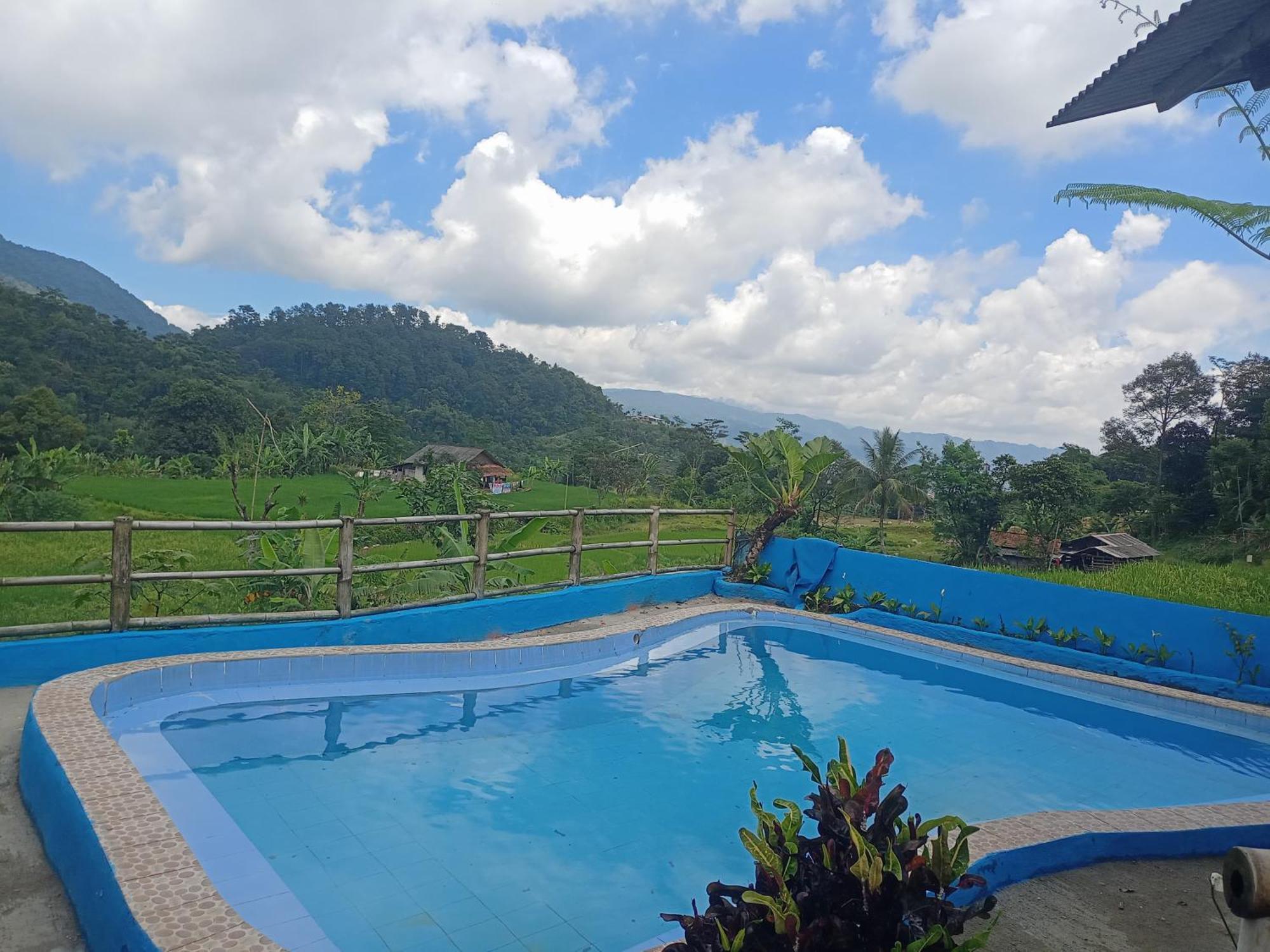 De Salak Homestay Bogor Bagian luar foto