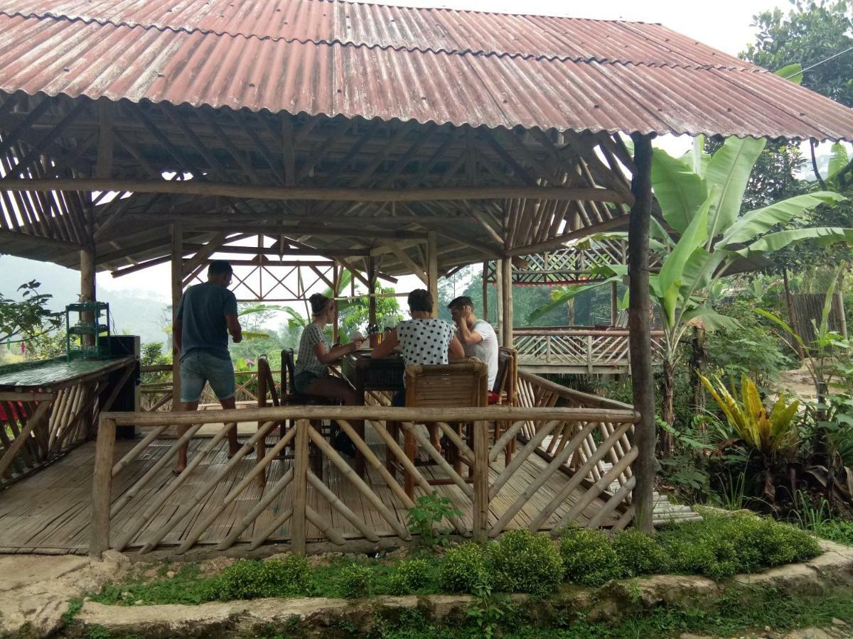 De Salak Homestay Bogor Bagian luar foto