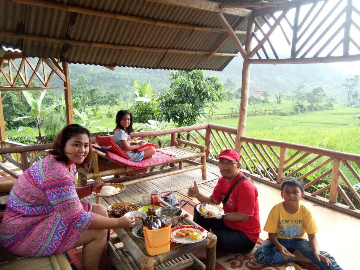 De Salak Homestay Bogor Bagian luar foto