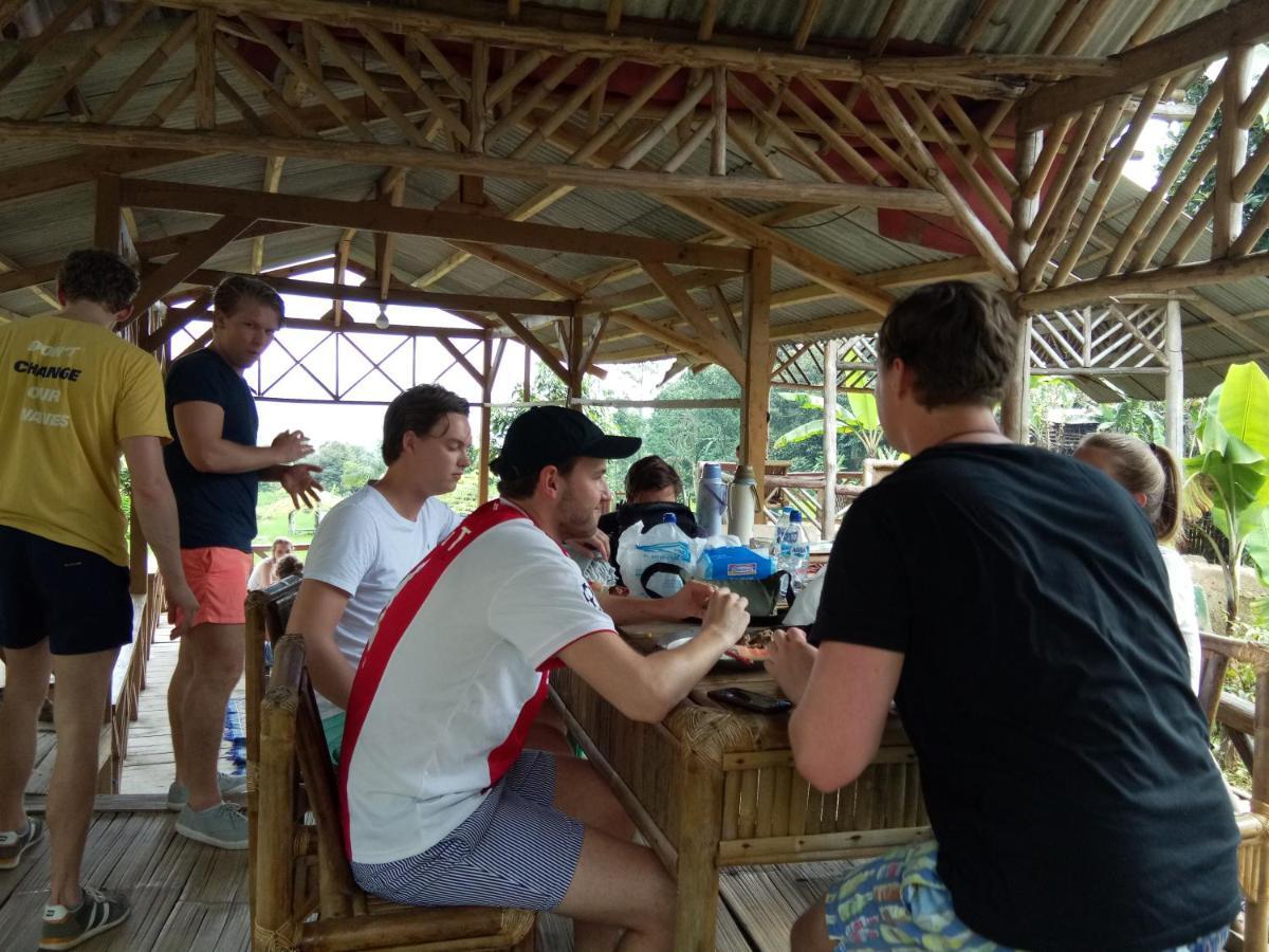 De Salak Homestay Bogor Bagian luar foto
