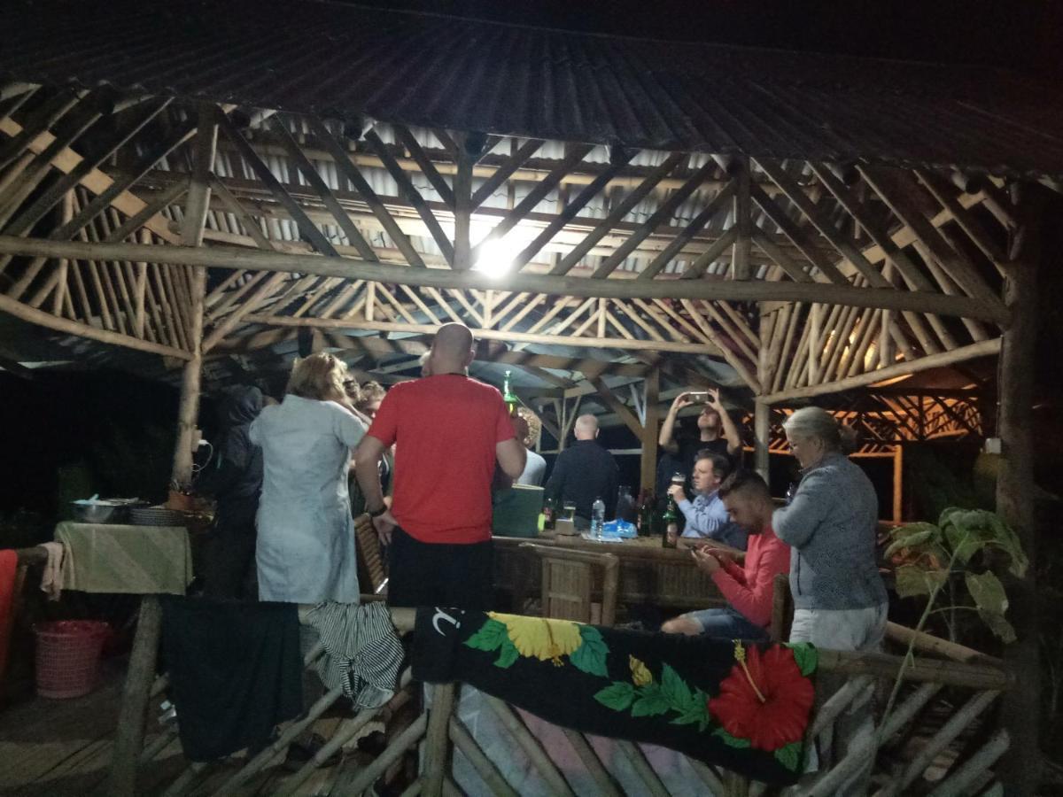 De Salak Homestay Bogor Bagian luar foto